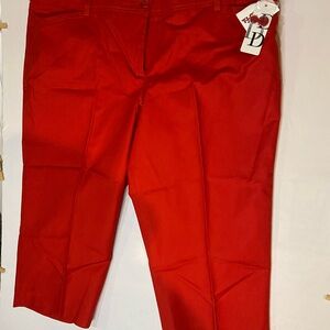 Dalia Collection Red Capris